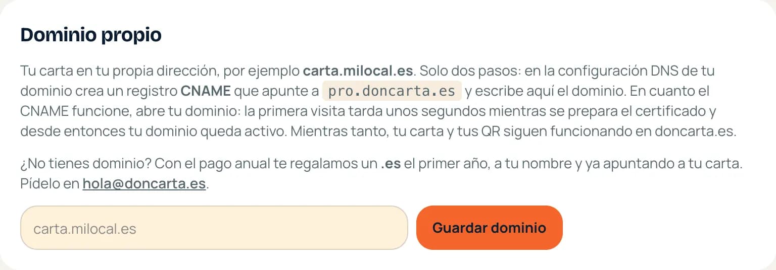 Configuración → Dominio propio: escribe tu dirección y guarda
